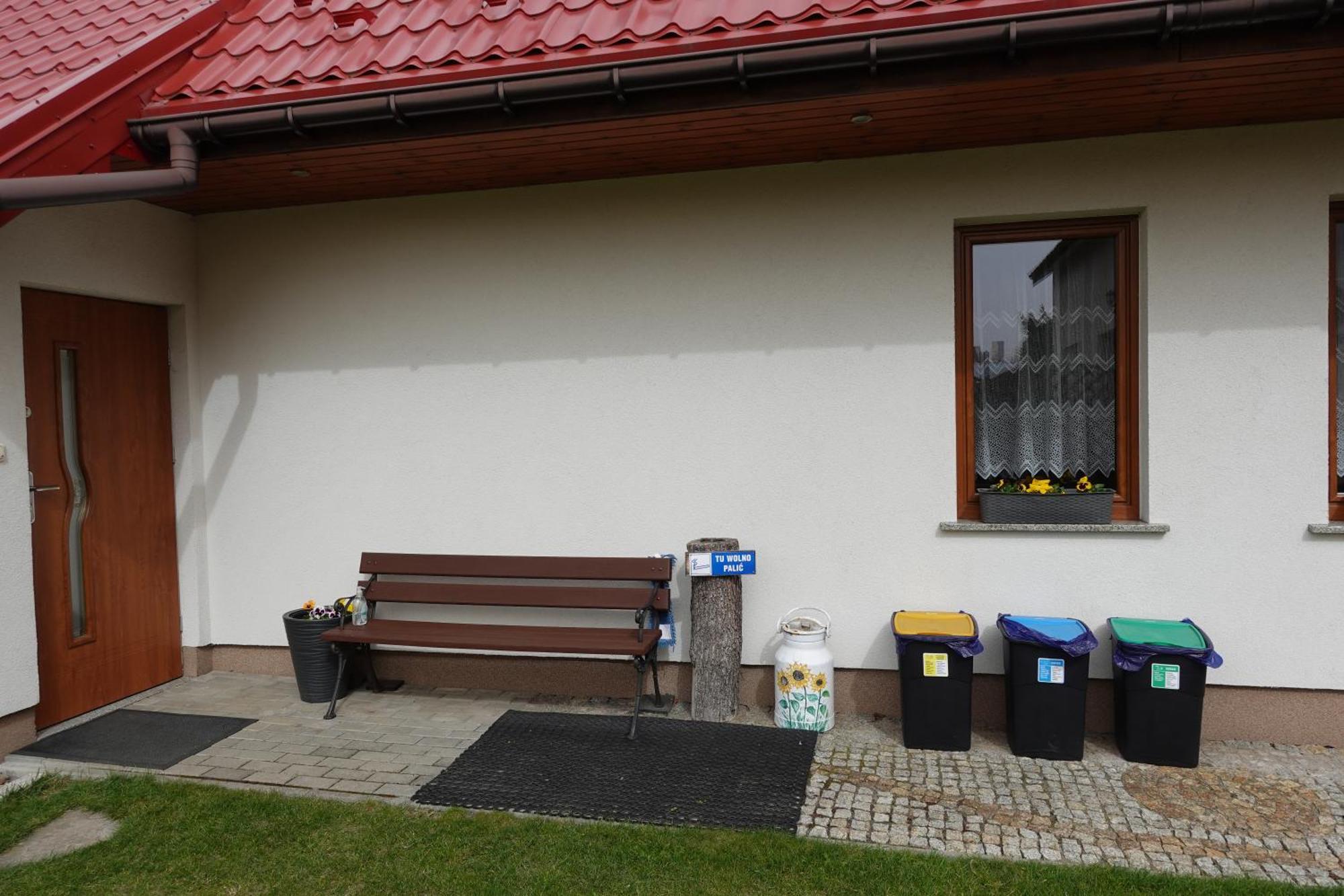 Mala Chatka Caloroczny Domek Krzeszow  Exterior foto