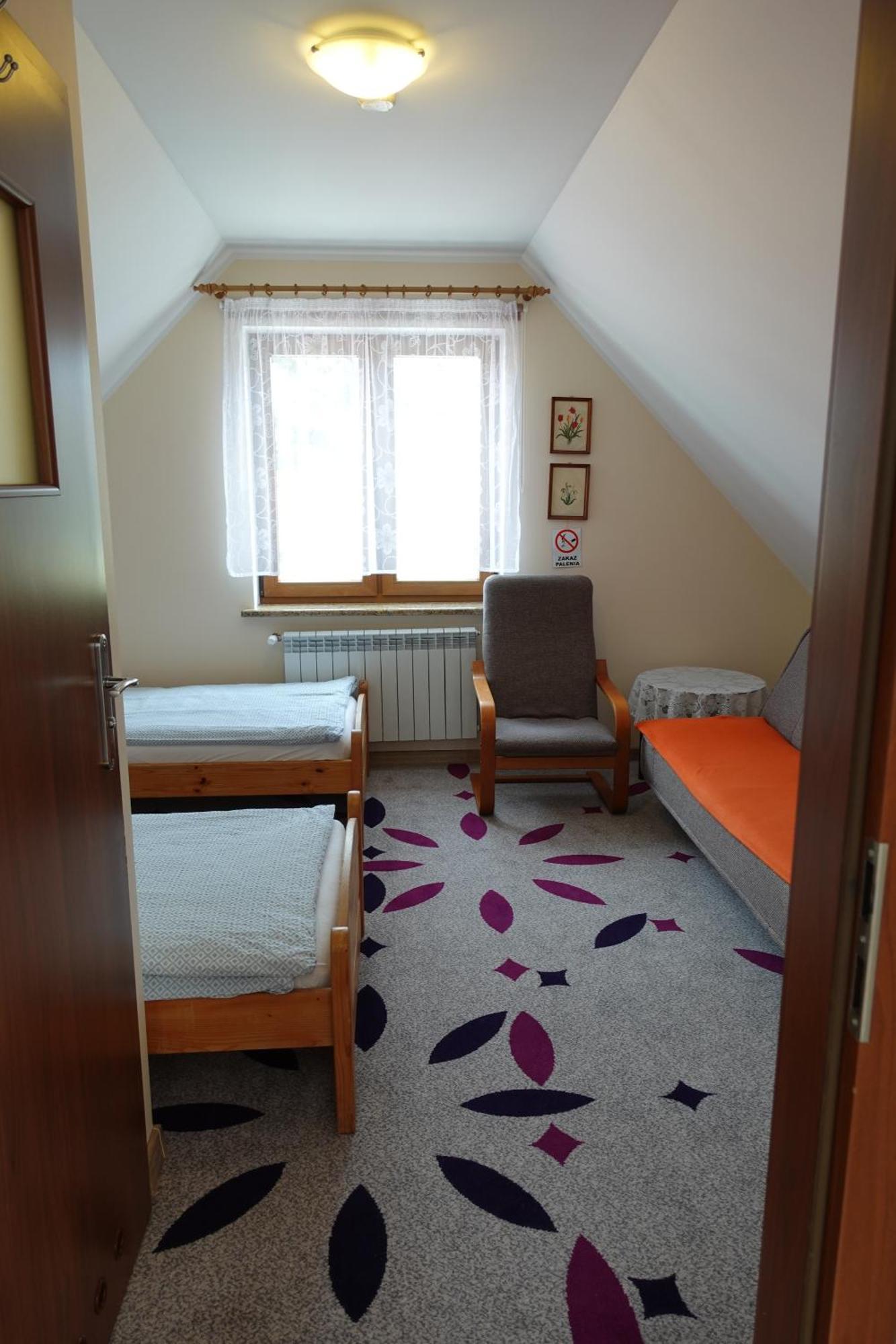 Mala Chatka Caloroczny Domek Krzeszow  Exterior foto
