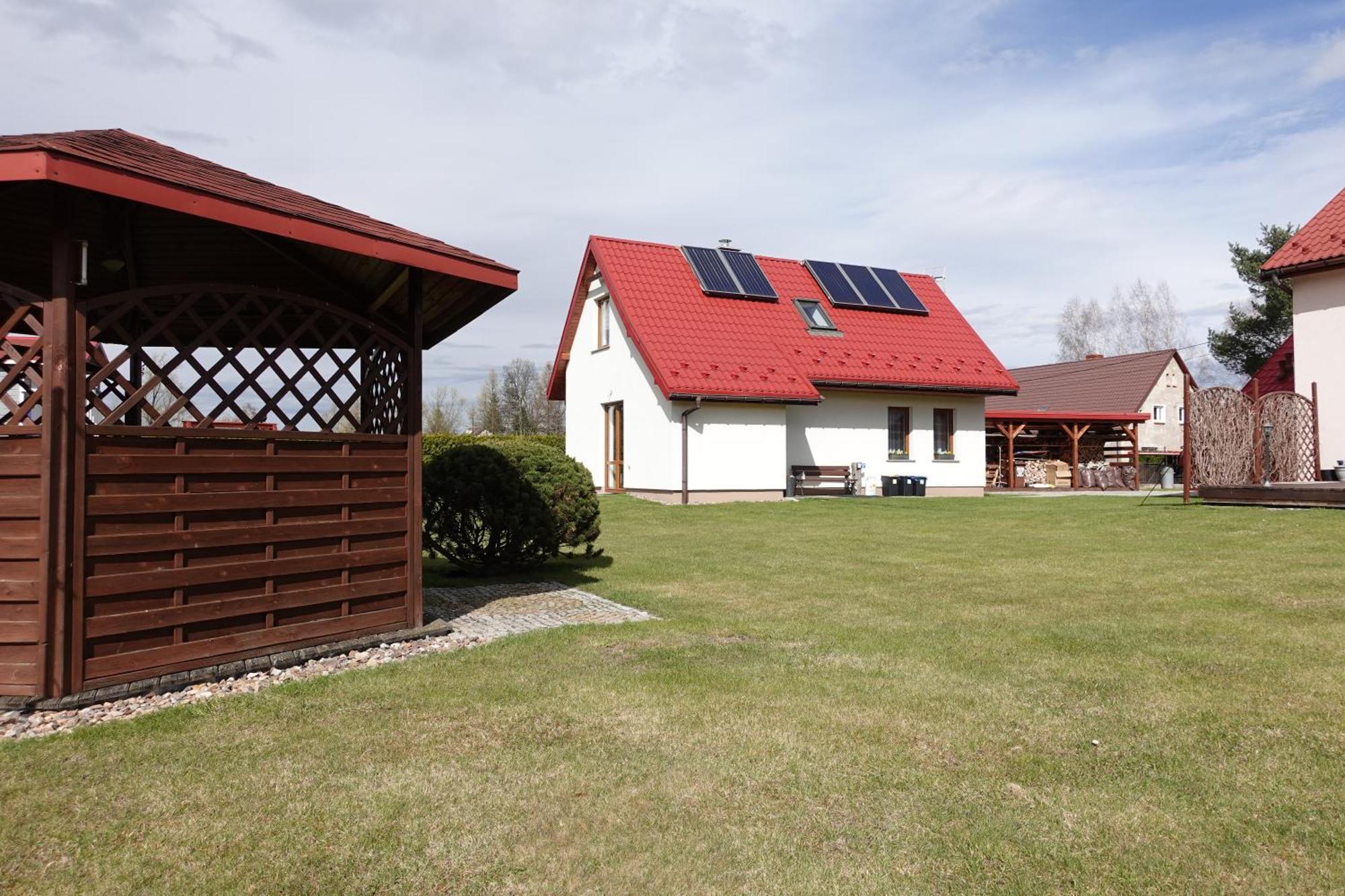 Mala Chatka Caloroczny Domek Krzeszow  Exterior foto